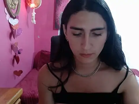 Snapshot of lola_diez chatting on September 24, 2025, 3:35 am lola diez online show from September 24, 2025, 3:35 am