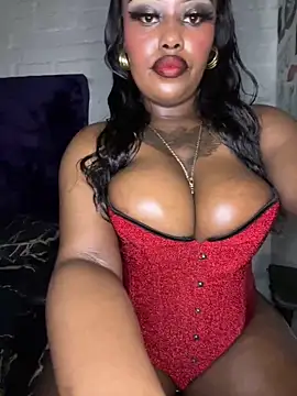 Snapshot of QUEEN_NOBUHLE_777 chatting on October 4, 2025, 6:20 pm QUEEN NOBUHLE 777 online show from October 4, 2025, 6:20 pm