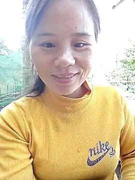 Suni2345 online show from October 27, 2025, 1:39 am