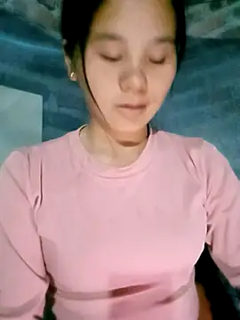 Suni2345 online show from October 28, 2025, 1:54 pm