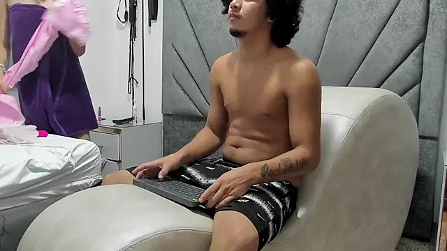 Snapshot of KamilaAndJavier chatting on September 18, 2025, 2:58 am KamilaAndJavier online show from September 18, 2025, 2:58 am