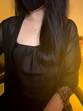 Ngoc Quynh 18 online show from September 25, 2025, 4:24 pm