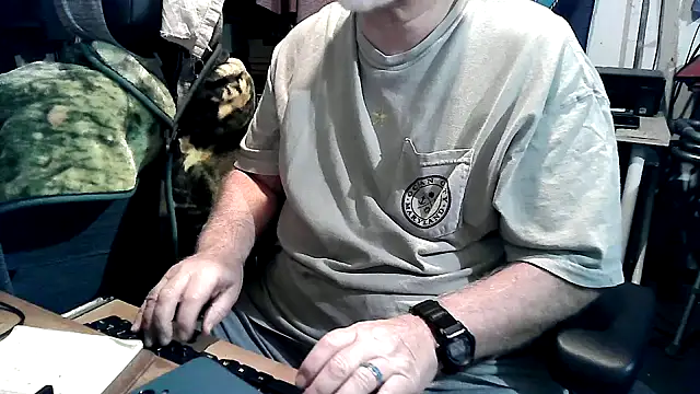 georgew62 online show from September 18, 2025, 2:25 am