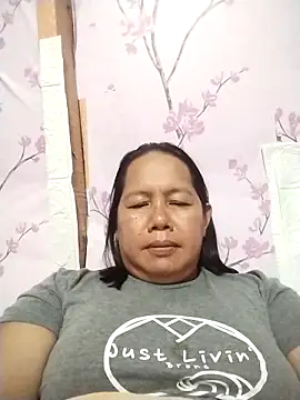 Babyangel6910 online show from October 31, 2025, 1:41 pm