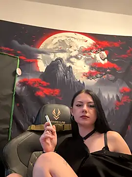SamiraSchulz online show from September 10, 2025, 5:12 pm
