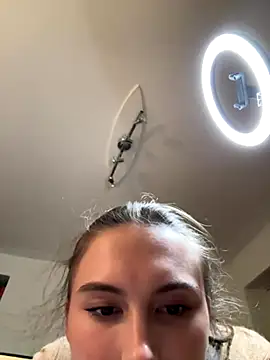 Snapshot of SophiiaStarr chatting on October 8, 2025, 5:46 pm SophiiaStarr online show from October 8, 2025, 5:46 pm