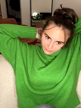 Snapshot of SophiiaStarr chatting on September 24, 2025, 6:36 pm SophiiaStarr online show from September 24, 2025, 6:36 pm