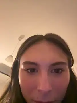 Snapshot of SophiiaStarr chatting on October 4, 2025, 5:25 pm SophiiaStarr online show from October 4, 2025, 5:25 pm