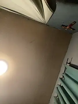 Snapshot of MRFreakBoi chatting on September 21, 2025, 4:50 am MRFreakBoi online show from September 21, 2025, 4:50 am