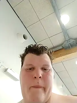 Snapshot of Rubenemil25 chatting on February 2, 2026, 11:53 am Rubenemil25 online show from February 2, 2026, 11:53 am