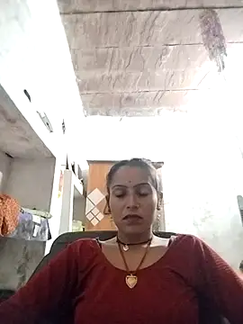 Snapshot of Sonam_shinde chatting on October 12, 2025, 5:03 pm Sonam shinde online show from October 12, 2025, 5:03 pm