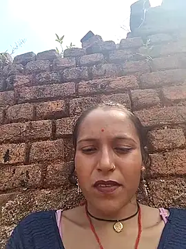 Snapshot of Sonam_shinde chatting on October 16, 2025, 6:10 am Sonam shinde online show from October 16, 2025, 6:10 am