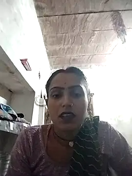 Snapshot of Sonam_shinde chatting on October 10, 2025, 7:47 pm Sonam shinde online show from October 10, 2025, 7:47 pm