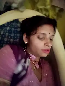 Snapshot of Punam_jindal chatting on June 20, 2026, 3:44 am Punam jindal online show from June 20, 2026, 3:44 am
