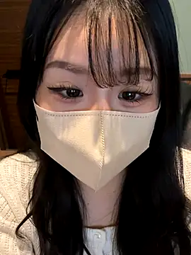 Ema-- online show from October 24, 2025, 10:14 am