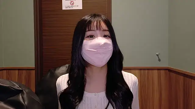 Ema-- online show from November 4, 2025, 10:30 am