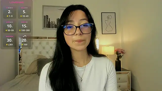 Snapshot of Zoe_Xra chatting on June 4, 2026, 10:25 pm Zoe Xra online show from June 4, 2026, 10:25 pm