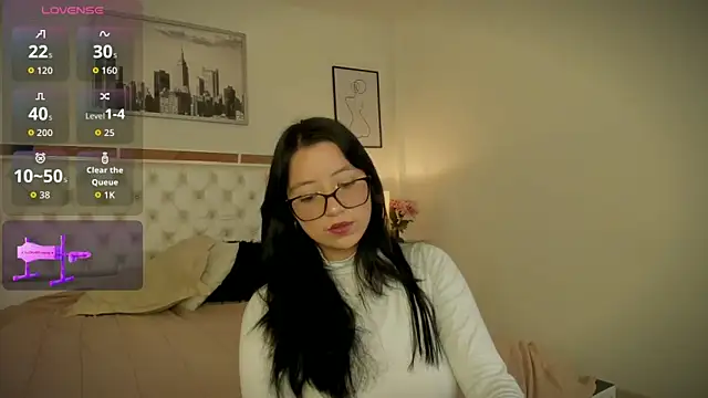 Snapshot of Zoe_Xra chatting on May 23, 2026, 9:25 pm Zoe Xra online show from May 23, 2026, 9:25 pm