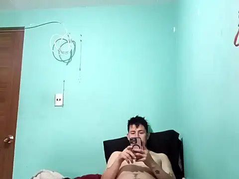 Snapshot of True_Di chatting on September 20, 2025, 11:26 am True Di online show from September 20, 2025, 11:26 am