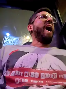 Snapshot of DanteWinter chatting on November 6, 2025, 2:26 am DanteWinter online show from November 6, 2025, 2:26 am