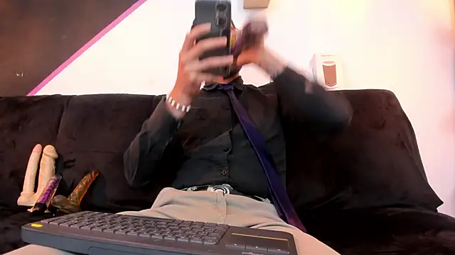 Snapshot of DanteWinter chatting on November 10, 2025, 3:44 am DanteWinter online show from November 10, 2025, 3:44 am