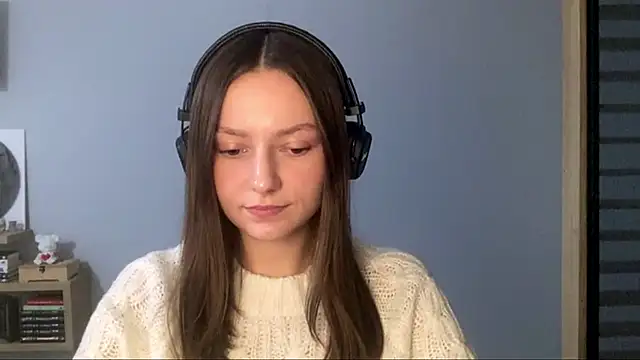 Snapshot of SoulHiperAgne_ chatting on October 20, 2025, 3:12 pm SoulHiperAgne  online show from October 20, 2025, 3:12 pm