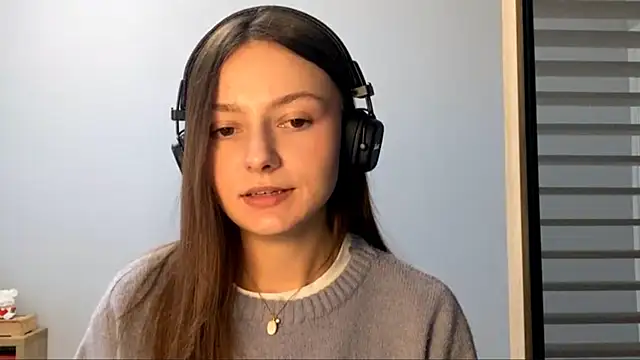 Snapshot of SoulHiperAgne_ chatting on September 28, 2025, 3:19 pm SoulHiperAgne  online show from September 28, 2025, 3:19 pm