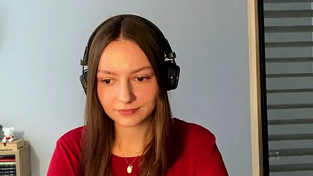 Snapshot of SoulHiperAgne_ chatting on October 8, 2025, 1:12 pm SoulHiperAgne  online show from October 8, 2025, 1:12 pm