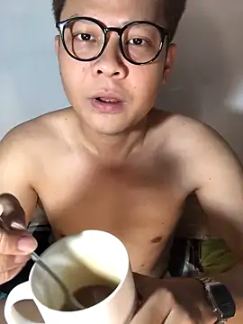 datnguyenvn online show from February 17, 2026, 6:33 am