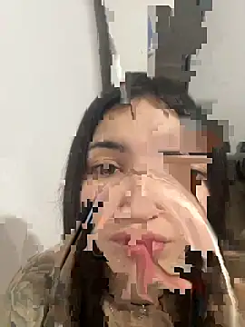 Karen200 online show from September 18, 2025, 10:57 pm