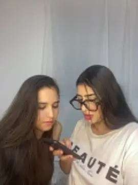 Snapshot of Sweet_and_Rous0 chatting on October 30, 2025, 3:16 am Sweet and Rous0 online show from October 30, 2025, 3:16 am