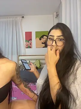 Snapshot of Sweet_and_Rous0 chatting on September 21, 2025, 3:00 am Sweet and Rous0 online show from September 21, 2025, 3:00 am