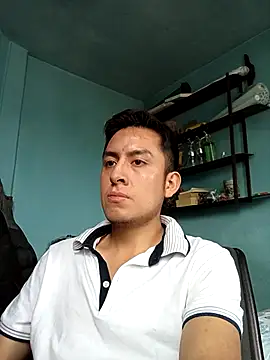 aczinovelez342 online show from October 16, 2025, 9:01 pm