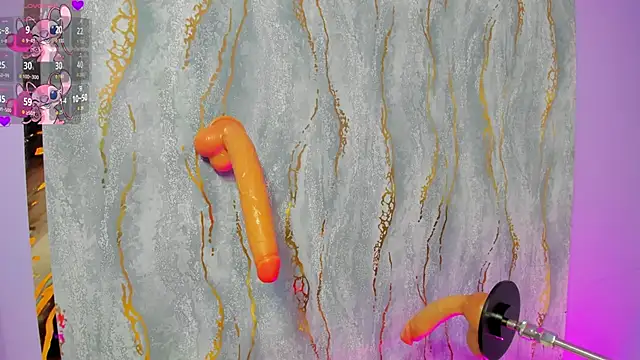 lucrecia sucker online show from December 19, 2025, 8:22 pm