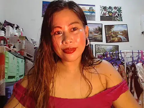 filipina beauty online show from October 25, 2025, 12:17 pm