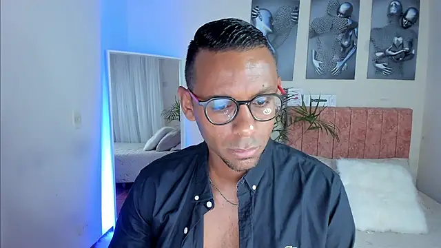 Snapshot of KingEdward_ chatting on October 7, 2025, 10:38 am KingEdward online show from October 7, 2025, 10:38 am