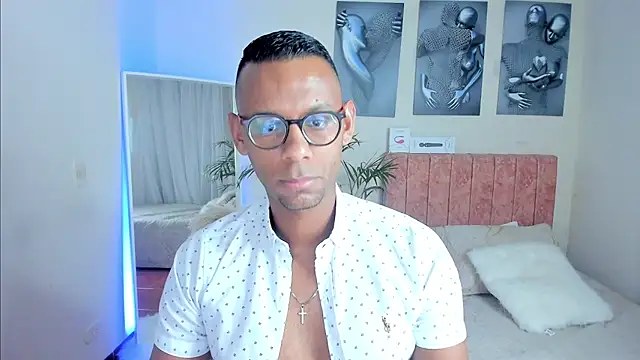 Snapshot of KingEdward_ chatting on September 13, 2025, 9:20 am KingEdward online show from September 13, 2025, 9:20 am