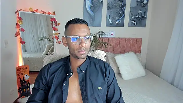 Snapshot of KingEdward_ chatting on October 26, 2025, 10:15 am KingEdward online show from October 26, 2025, 10:15 am