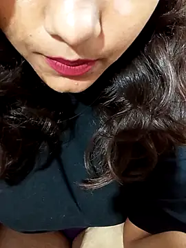 Snapshot of Sexiest_Nataliya chatting on October 15, 2025, 8:11 am Sexiest Nataliya online show from October 15, 2025, 8:11 am