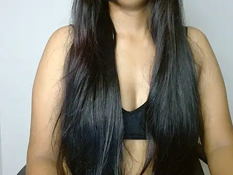 priya 022 online show from September 23, 2025, 4:03 pm