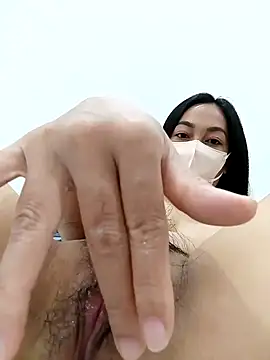lisa huynh online show from September 10, 2025, 4:28 pm