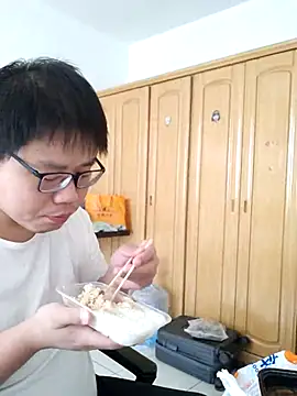 Snapshot of _KaiXin_ chatting on October 25, 2025, 6:56 am  KaiXin  online show from October 25, 2025, 6:56 am