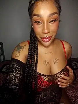 Queen Amara online show from April 19, 2026, 4:13 am