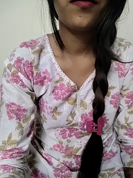 Cute Jasmin  online show from September 24, 2025, 6:31 am