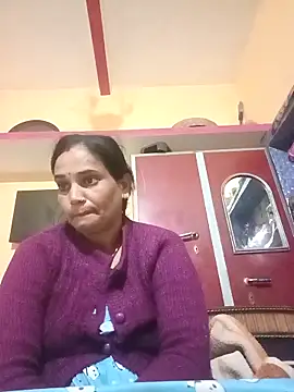 Hot-kal93 online show from December 18, 2025, 9:29 pm