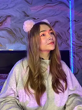 Snapshot of Valeryfox01_ chatting on October 4, 2025, 4:36 am Valeryfox01  online show from October 4, 2025, 4:36 am