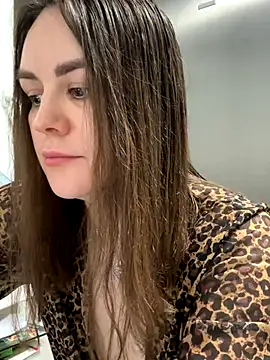 Snapshot of Risky-Flower chatting on October 11, 2025, 6:20 pm Risky-Flower online show from October 11, 2025, 6:20 pm