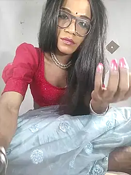 Winterbunny95 online show from November 3, 2025, 10:57 pm