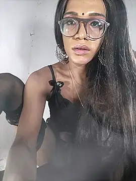 Winterbunny95 online show from October 31, 2025, 8:38 pm