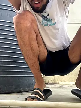 cutekaran online show from September 17, 2025, 3:52 am